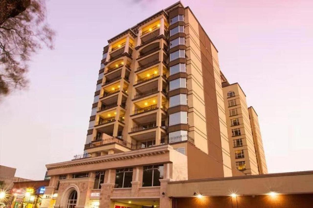 Torres Del Lago Suites And Apartments San José Exteriör bild